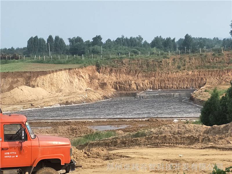 云南人工造浪設備廠家|建一個2000平方造浪池需要多少錢